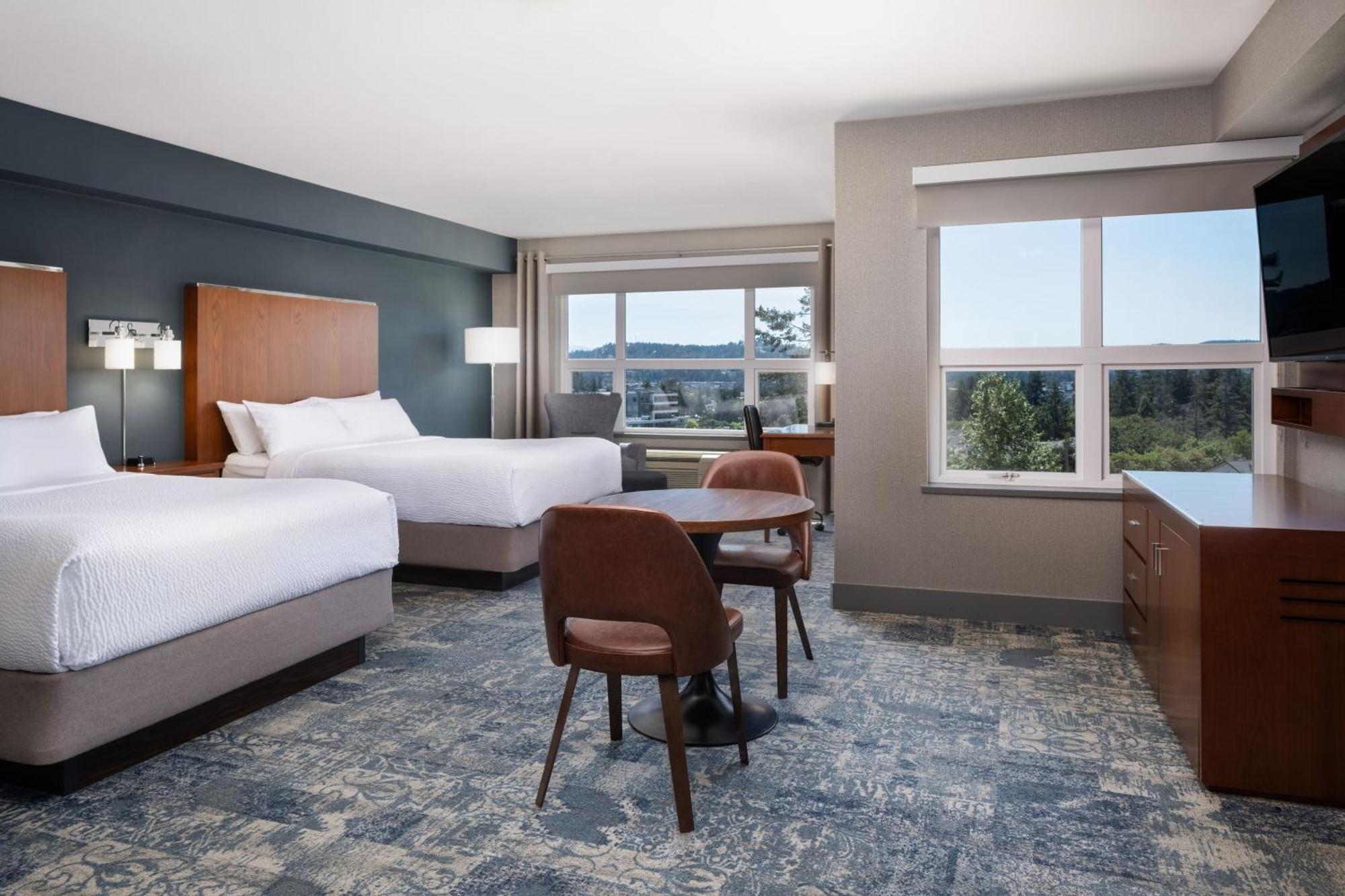 Four Points By Sheraton Victoria Gateway Langford Exterior photo